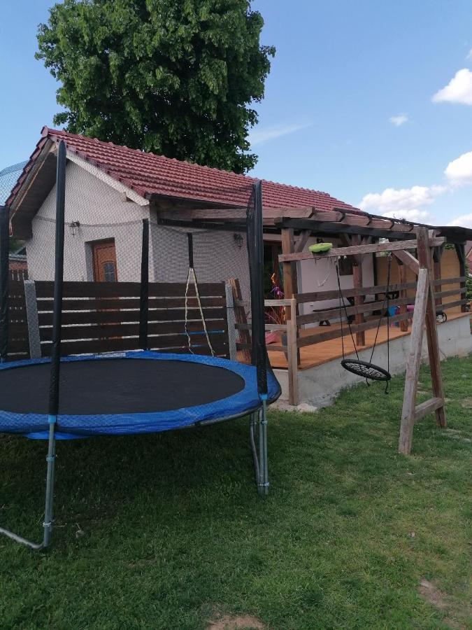 Chaloupka U Montyho Villa Vavrinec  Luaran gambar