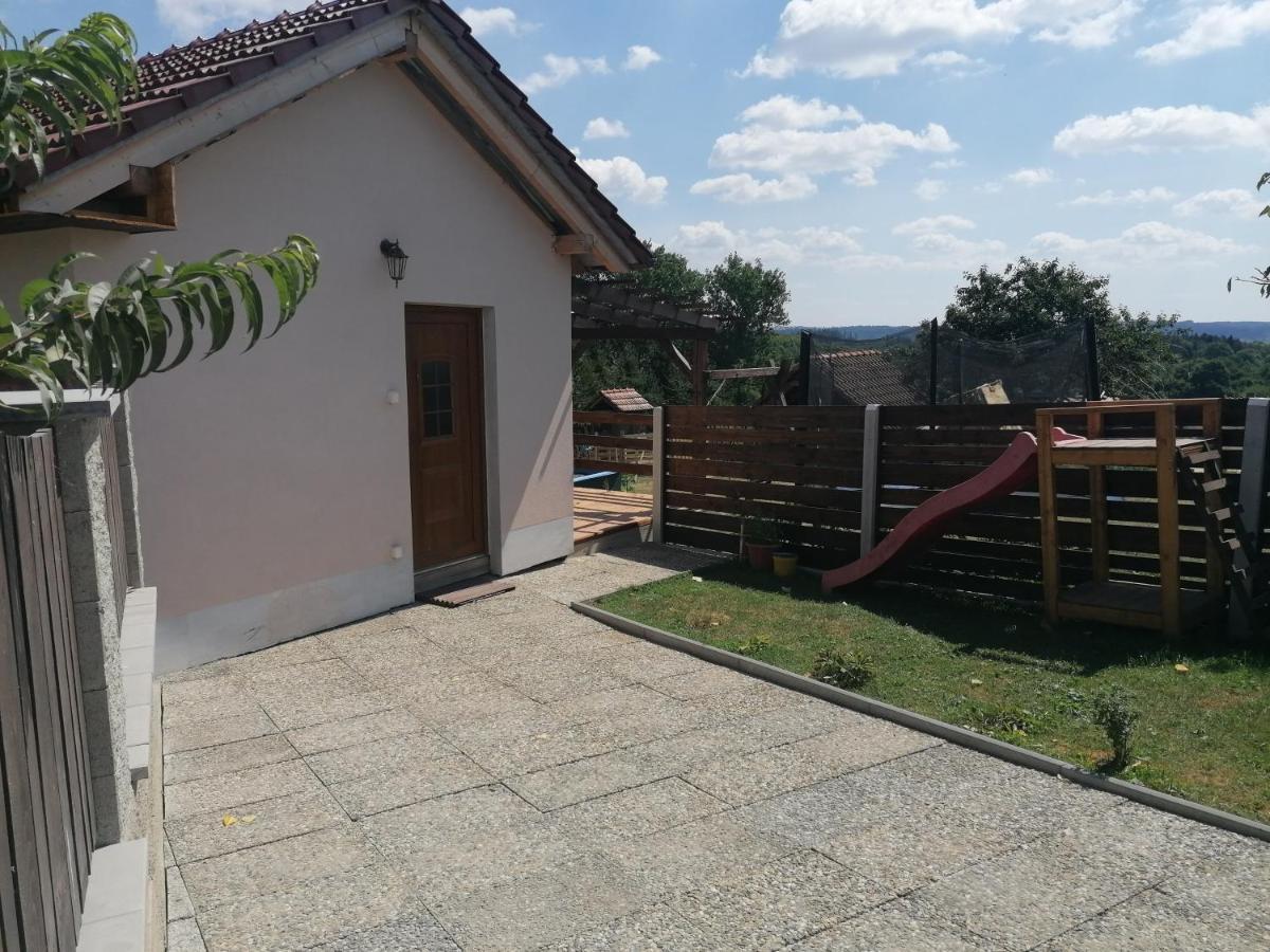 Chaloupka U Montyho Villa Vavrinec  Luaran gambar